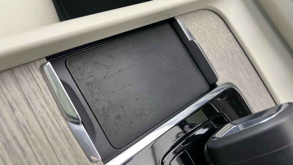 Used Volvo XC60 2023 for sale - 77569993: Photo 54