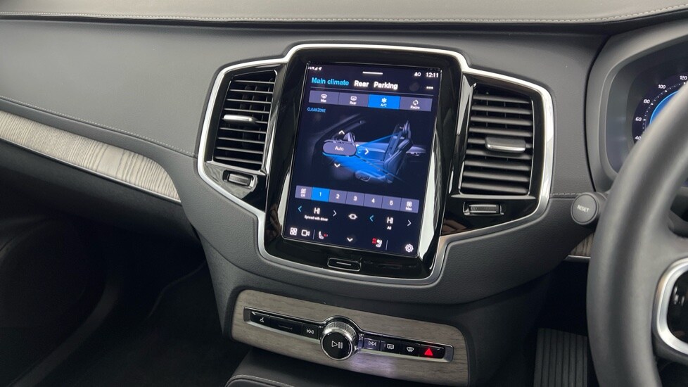 Used Volvo XC90 2023 for sale - 77492611: Photo 49