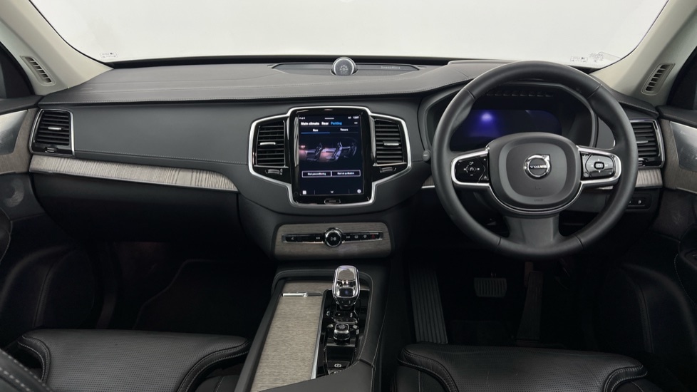 Used Volvo XC90 2023 for sale - 77492611: Photo 5