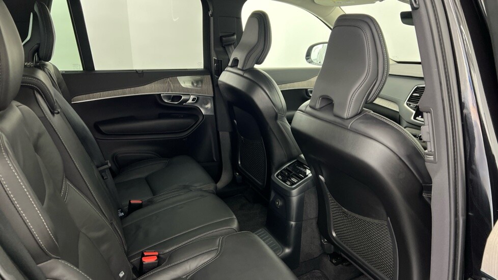 Used Volvo XC90 2023 for sale - 77492611: Photo 6