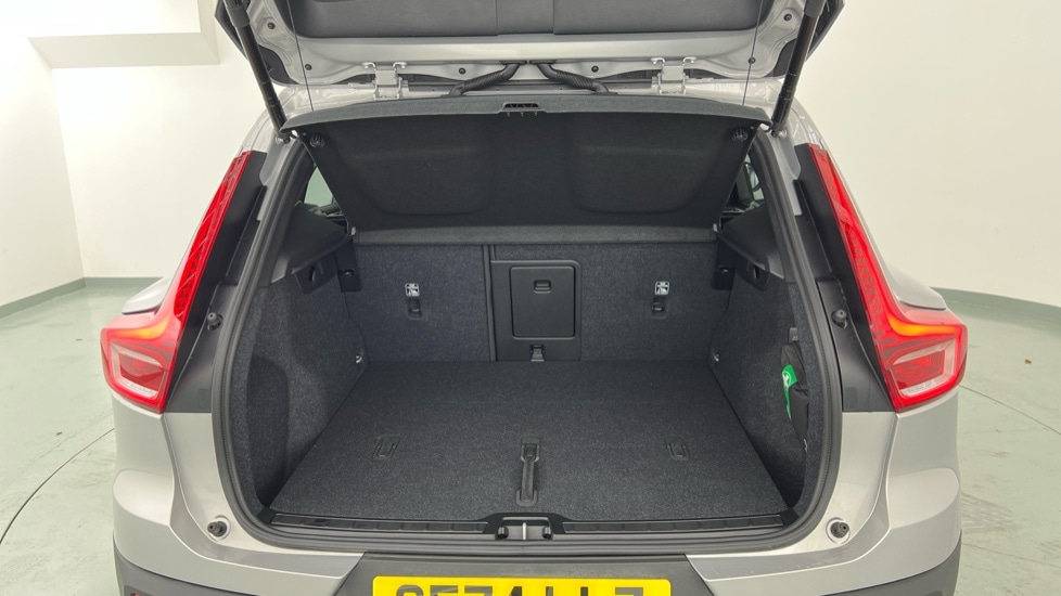 Used Volvo XC40 2024 for sale - 77239450: Photo 13