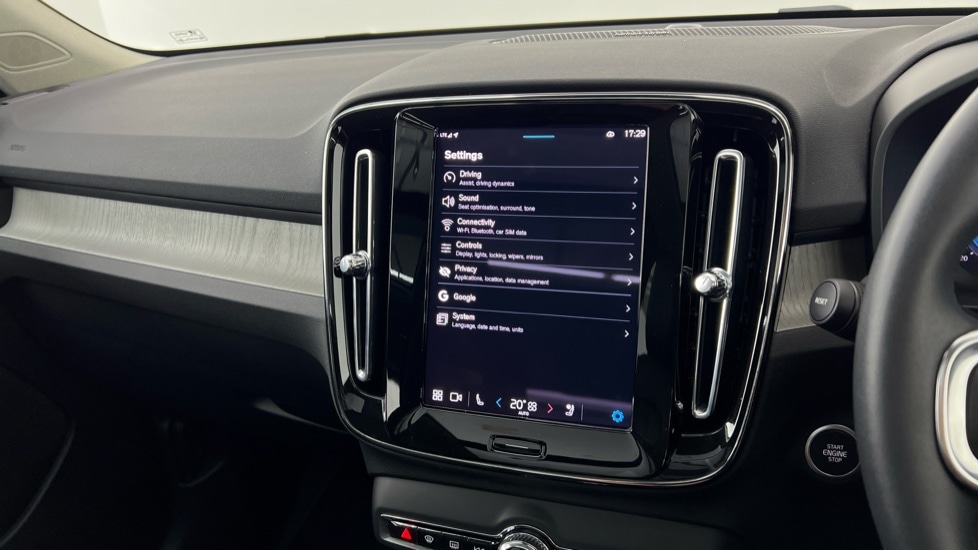 Used Volvo XC40 2024 for sale - 77239450: Photo 17