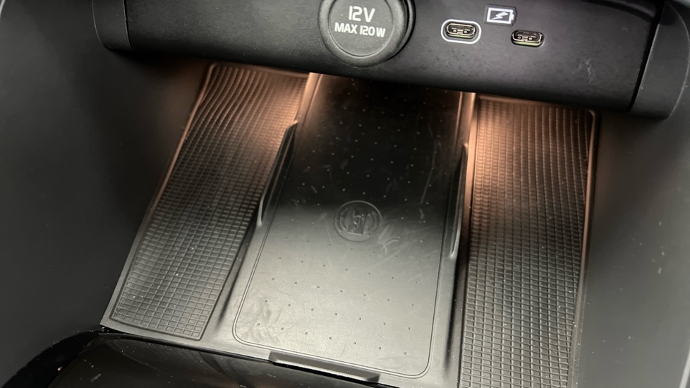 Used Volvo XC40 2024 for sale - 77239450: Photo 44