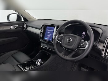 Used Volvo XC40 2024 for sale - 77239450: Photo