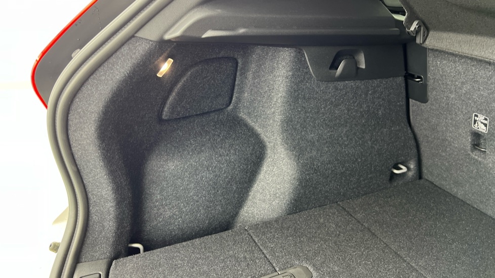 Used Volvo XC40 2024 for sale - 77239450: Photo 57