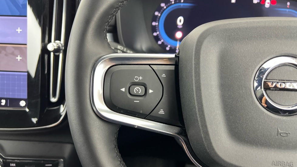 Used Volvo XC40 2024 for sale - 76597967: Photo 21