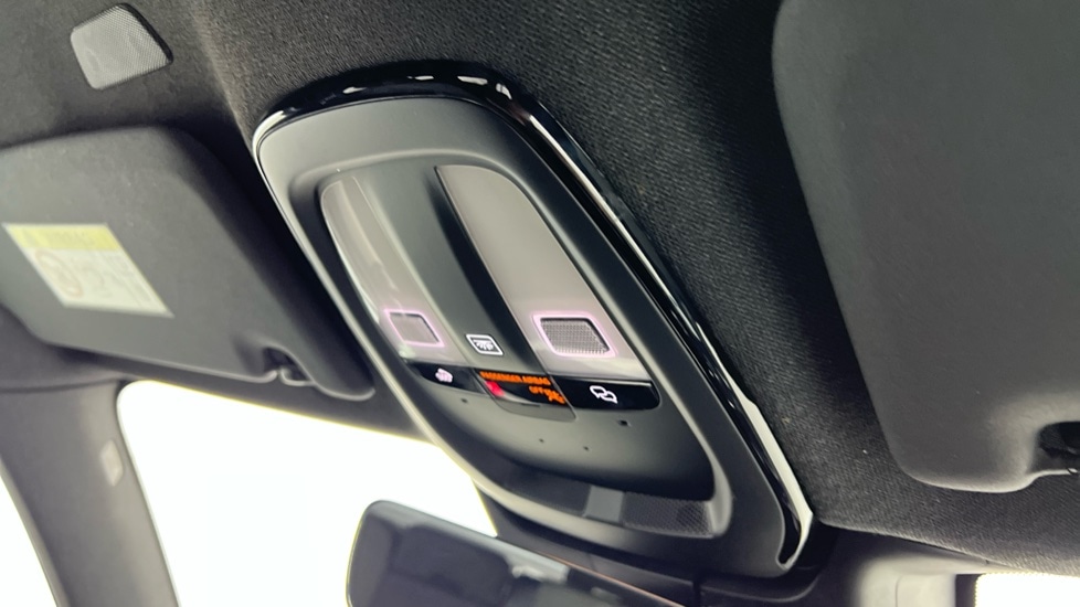 Used Volvo XC40 2024 for sale - 76597967: Photo 28