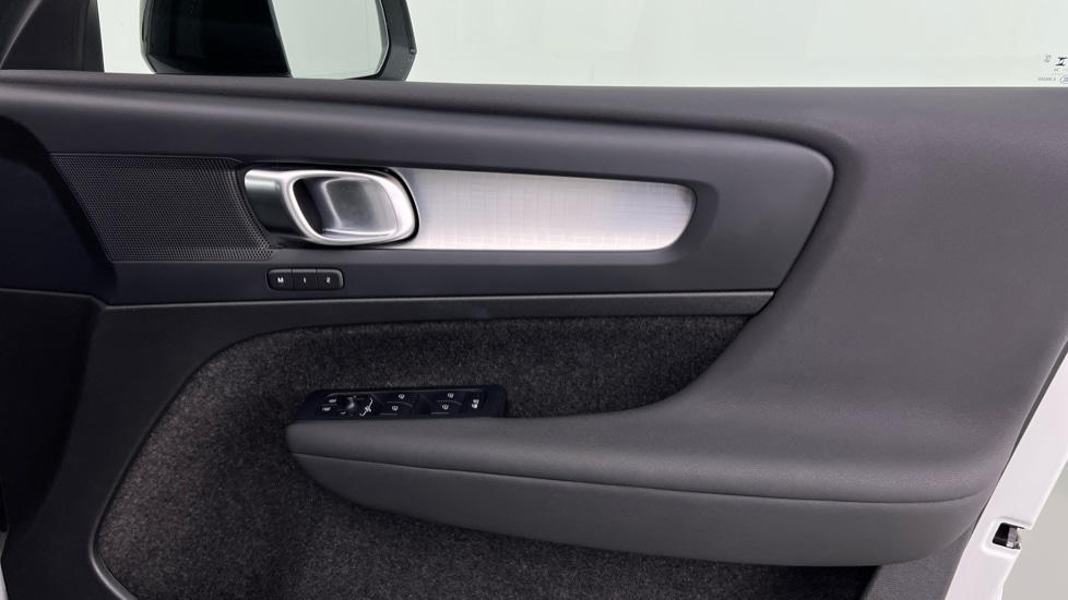 Used Volvo XC40 2024 for sale - 76597967: Photo 29