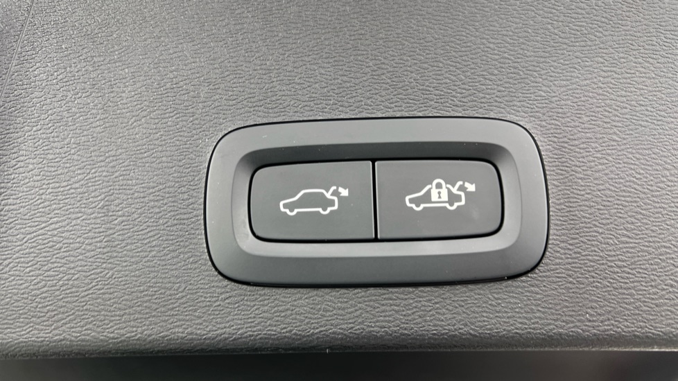 Used Volvo XC40 2024 for sale - 76597967: Photo 35