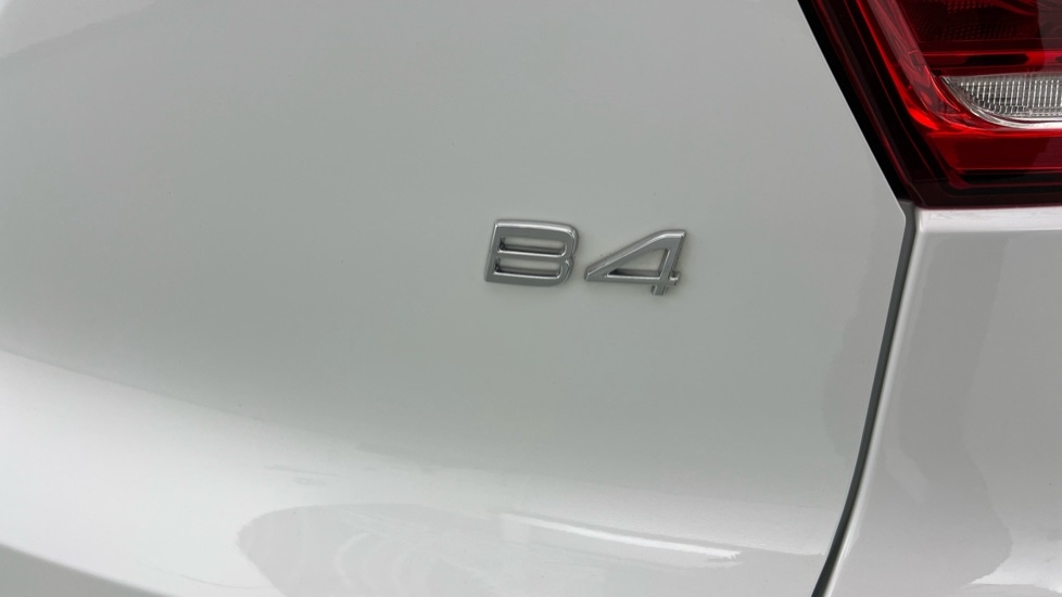 Used Volvo XC40 2024 for sale - 76597967: Photo 52