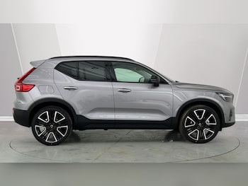 Used Volvo XC40 2026 for sale - 79077711: Photo