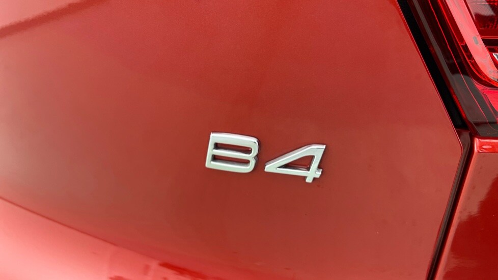 Used Volvo XC40 2024 for sale - 77755549: Photo 56