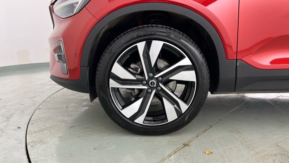 Used Volvo XC40 2024 for sale - 77755549: Photo 65