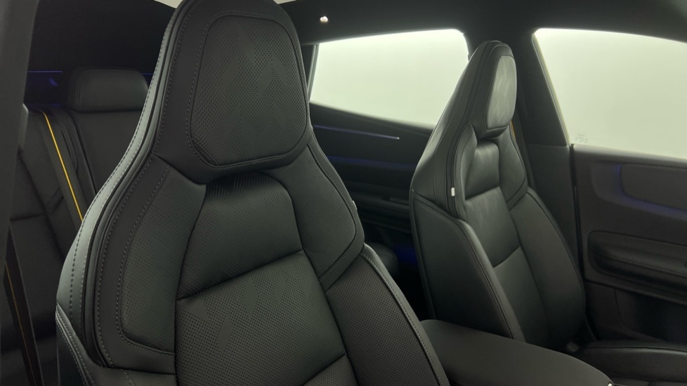 Used Polestar Polestar 4 2025 for sale - 76254917: Photo 18