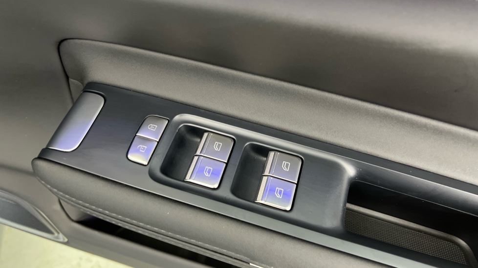 Used Polestar Polestar 4 2025 for sale - 76254917: Photo 39