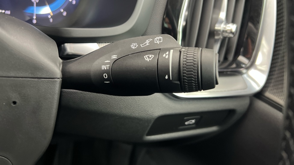 Used Volvo V60 2025 for sale - 77592152: Photo 23