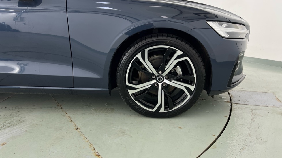 Used Volvo V60 2025 for sale - 77592152: Photo 64