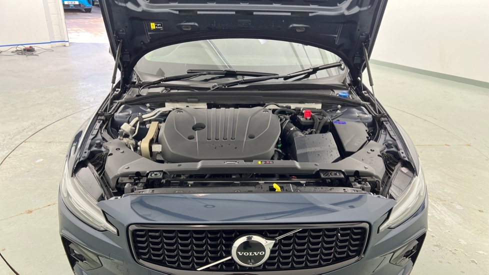 Used Volvo V60 2025 for sale - 77592152: Photo 65