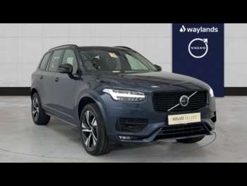 2024 - Plus, B5 AWD Mild hybrid, Petrol, Dark, 7 Seats 5-Door
