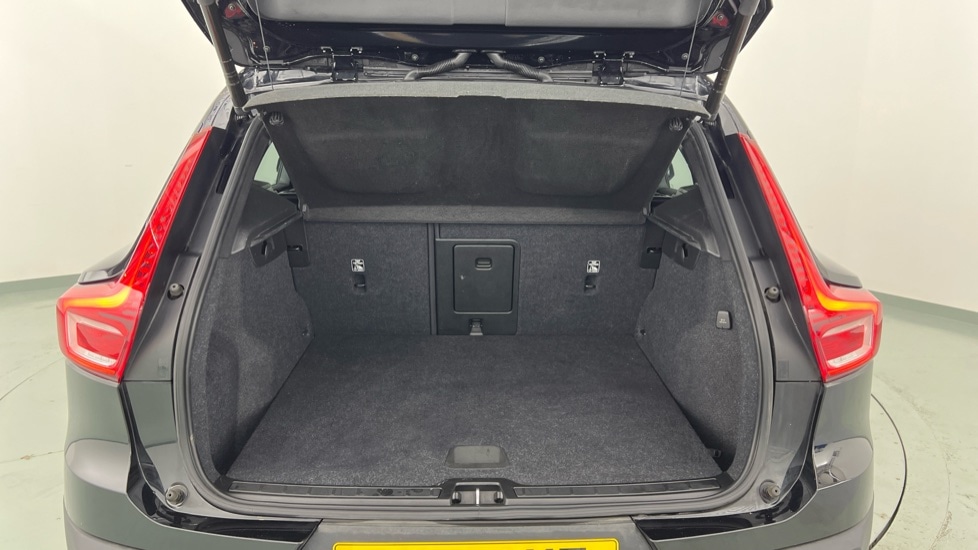Used Volvo XC40 2021 for sale - 76609631: Photo 13
