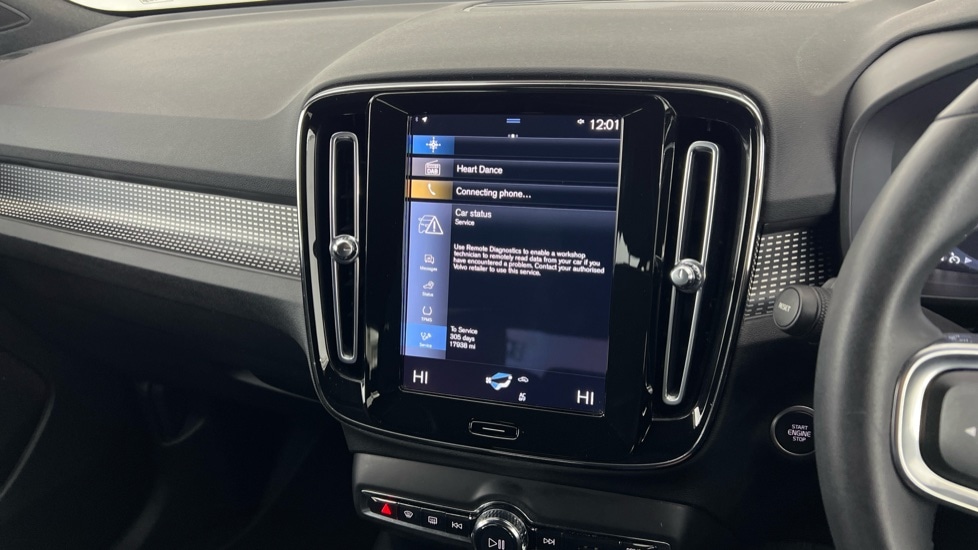 Used Volvo XC40 2021 for sale - 76609631: Photo 15