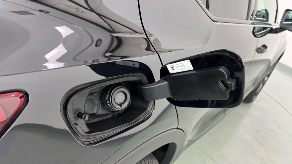 Used Volvo XC40 2021 for sale - 76609631: Photo 16