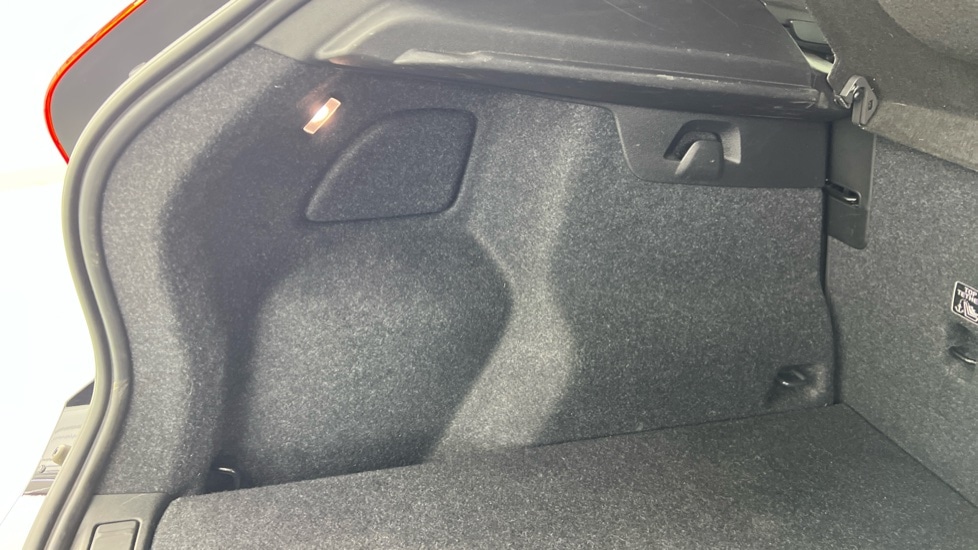 Used Volvo XC40 2021 for sale - 76609631: Photo 55