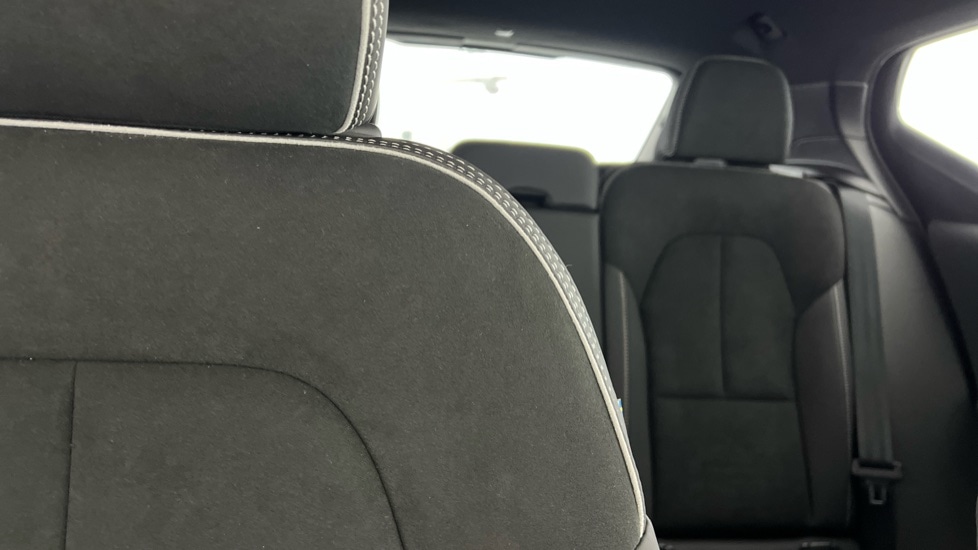 Used Volvo XC40 2025 for sale - 77316056: Photo 36