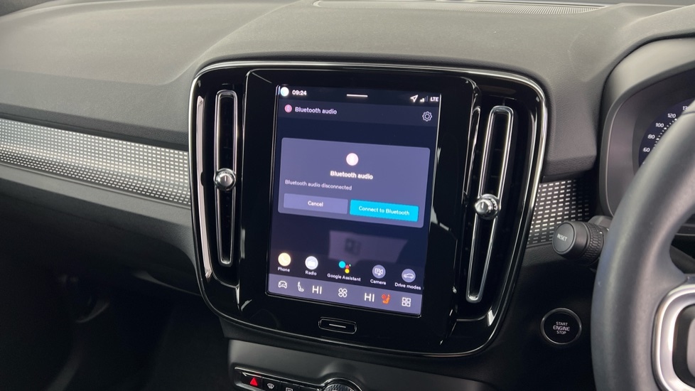 Used Volvo XC40 2025 for sale - 77316056: Photo 42