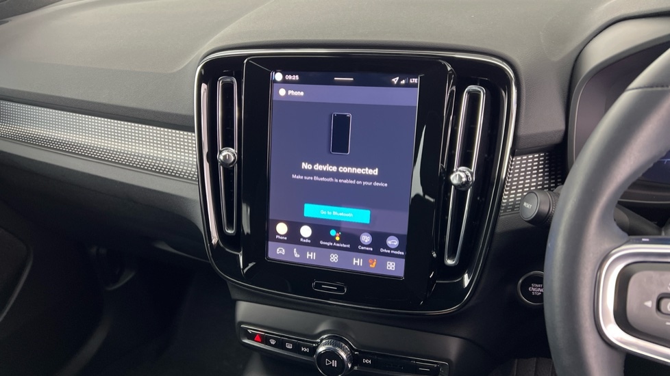 Used Volvo XC40 2025 for sale - 77316056: Photo 44