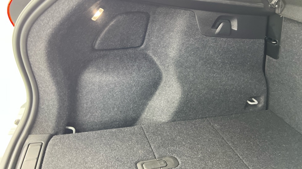 Used Volvo XC40 2025 for sale - 77316056: Photo 59