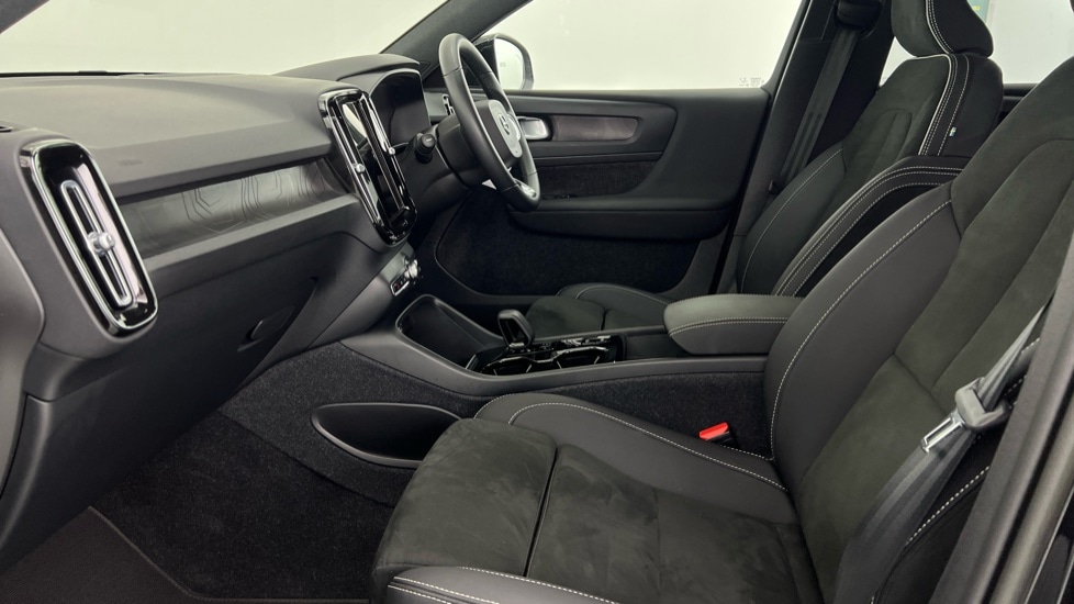 Used Volvo XC40 2022 for sale - 76894551: Photo 59