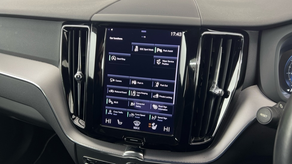 Used Volvo XC60 2020 for sale - 77316078: Photo 17