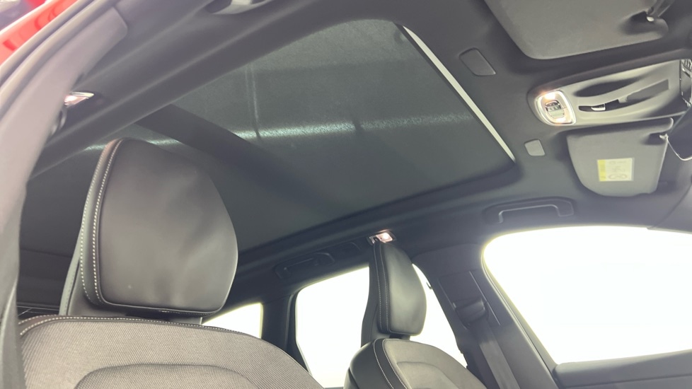 Used Volvo XC60 2020 for sale - 77316078: Photo 31