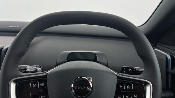 Used Volvo EX30 2025 for sale - 76018199: Photo 11