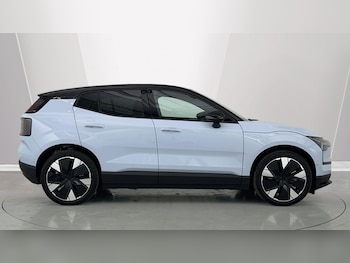 Used Volvo EX30 2025 for sale - 76018199: Photo 3