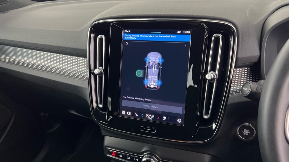 Used Volvo XC40 2024 for sale - 76229234: Photo 14