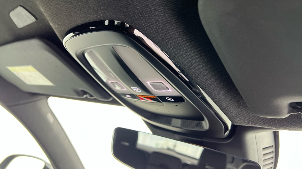 Used Volvo XC40 2024 for sale - 76229234: Photo 28