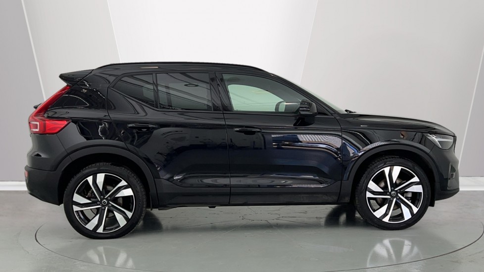 Used Volvo XC40 2024 for sale - 76229234: Photo 3
