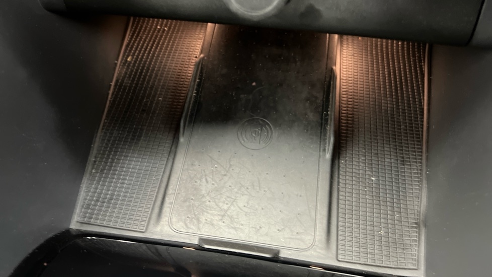 Used Volvo XC40 2024 for sale - 76229234: Photo 44