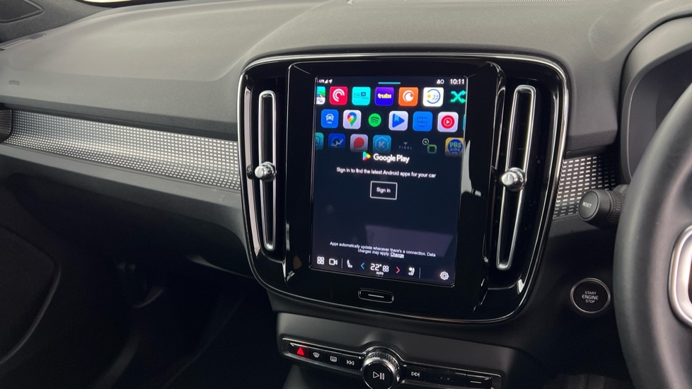 Used Volvo XC40 2024 for sale - 76229234: Photo 51