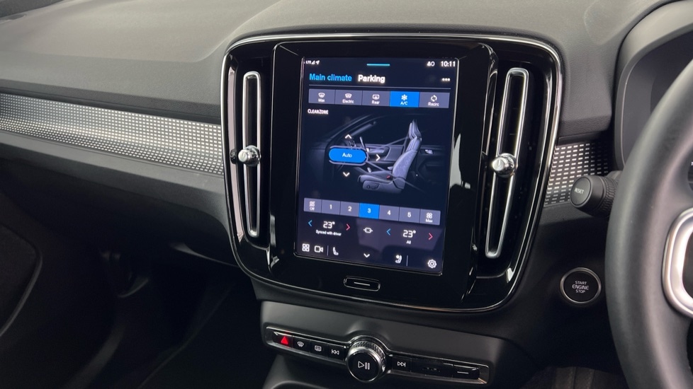 Used Volvo XC40 2024 for sale - 76229234: Photo 52