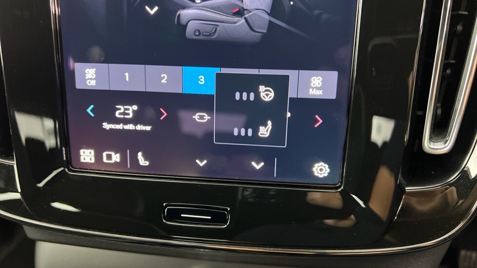 Used Volvo XC40 2024 for sale - 76229234: Photo 53