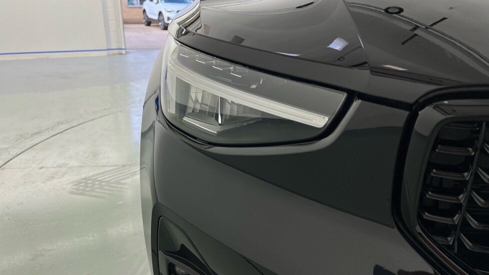 Used Volvo XC40 2024 for sale - 76229234: Photo 64