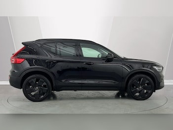 Used Volvo XC40 2025 for sale - 76519444: Photo
