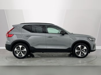Used Volvo XC40 2025 for sale - 77300489: Photo