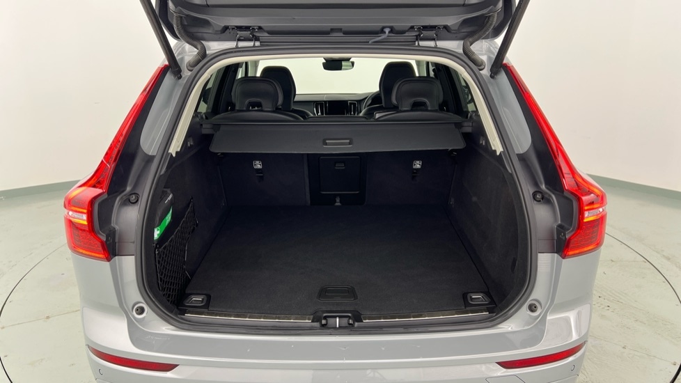Used Volvo XC60 2023 for sale - 76668200: Photo 13
