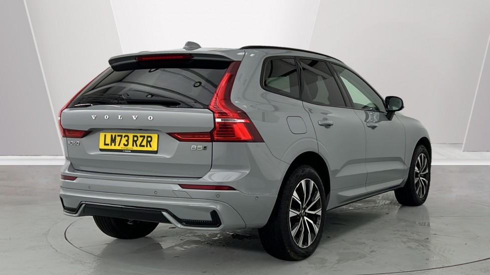 Used Volvo XC60 2023 for sale - 76668200: Photo 2