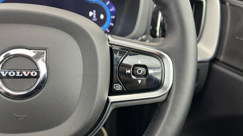 Used Volvo XC60 2023 for sale - 76668200: Photo 22