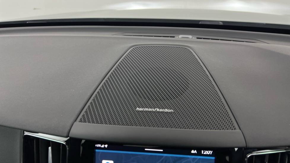 Used Volvo XC60 2023 for sale - 76668200: Photo 26